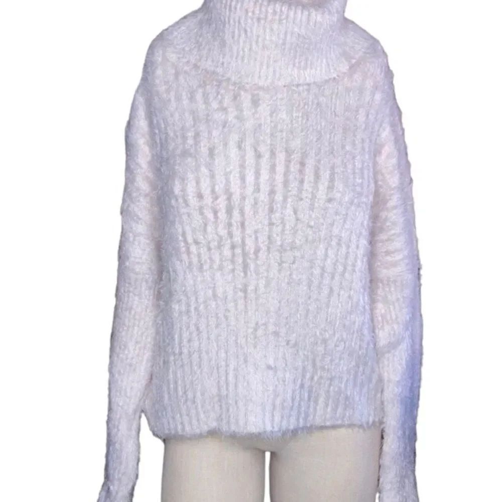 Cignal Sweater Woman’s Size S